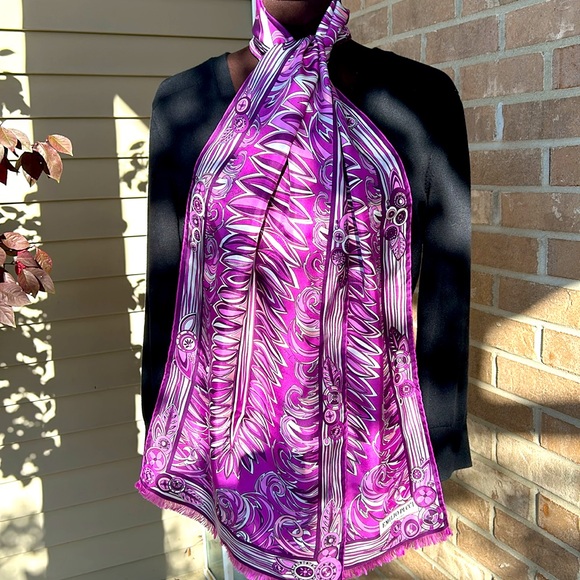 NWOT EMILIO PUCCI 💯silk scarf-70’s inspired print-Made in Italy-Beautiful! - Picture 7 of 8